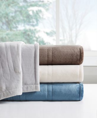 Luxury Plush Heated Blanket, Full, Exclusively at Macy’s