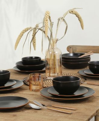 Brasa 32 Pc. Dinnerware Set, Service for 8