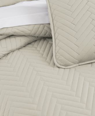 Solid Color Chevron 2-Pc. Quilt Set, Twin