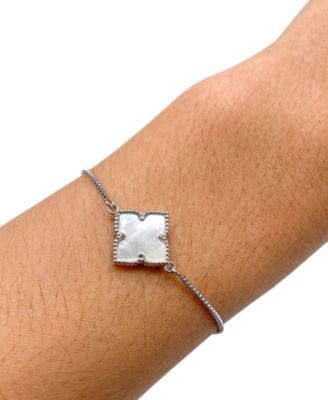 Adjustable Flower Imitation Mother of Pearl Silver Plated Bolo Bracelet