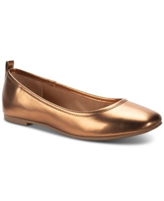 Macys womens 2024 shoes flats