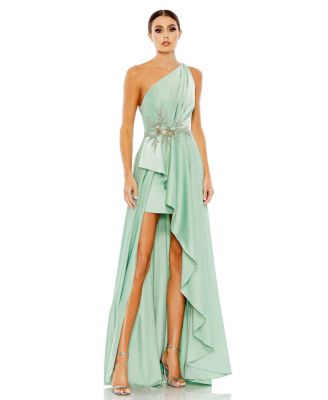 Mac Duggal
