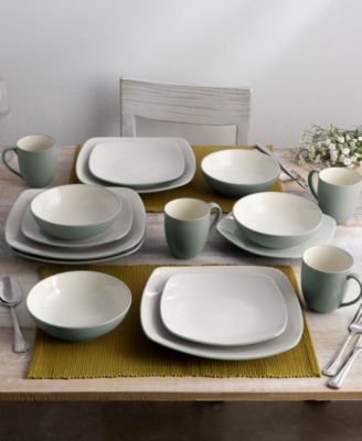 Colorwave Square 16 Pc. Dinnerware Set, Service for 4