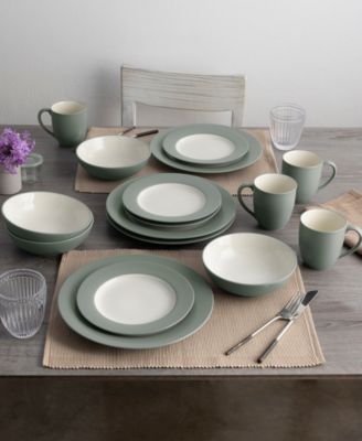 Colorwave Rim 16-Pc. Dinnerware Set, Service for 4