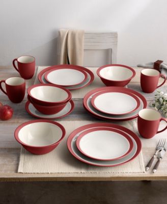 Colorwave Curve 16 Pc. Dinnerware Set, Service for 4