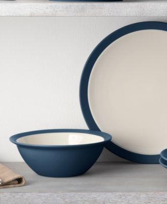 Colorwave Curve 16 Pc. Dinnerware Set, Service for 4