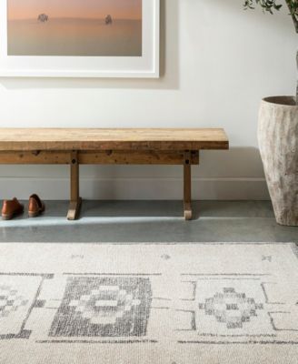 Solana BOOC2302 7'10" x 10' Area Rug