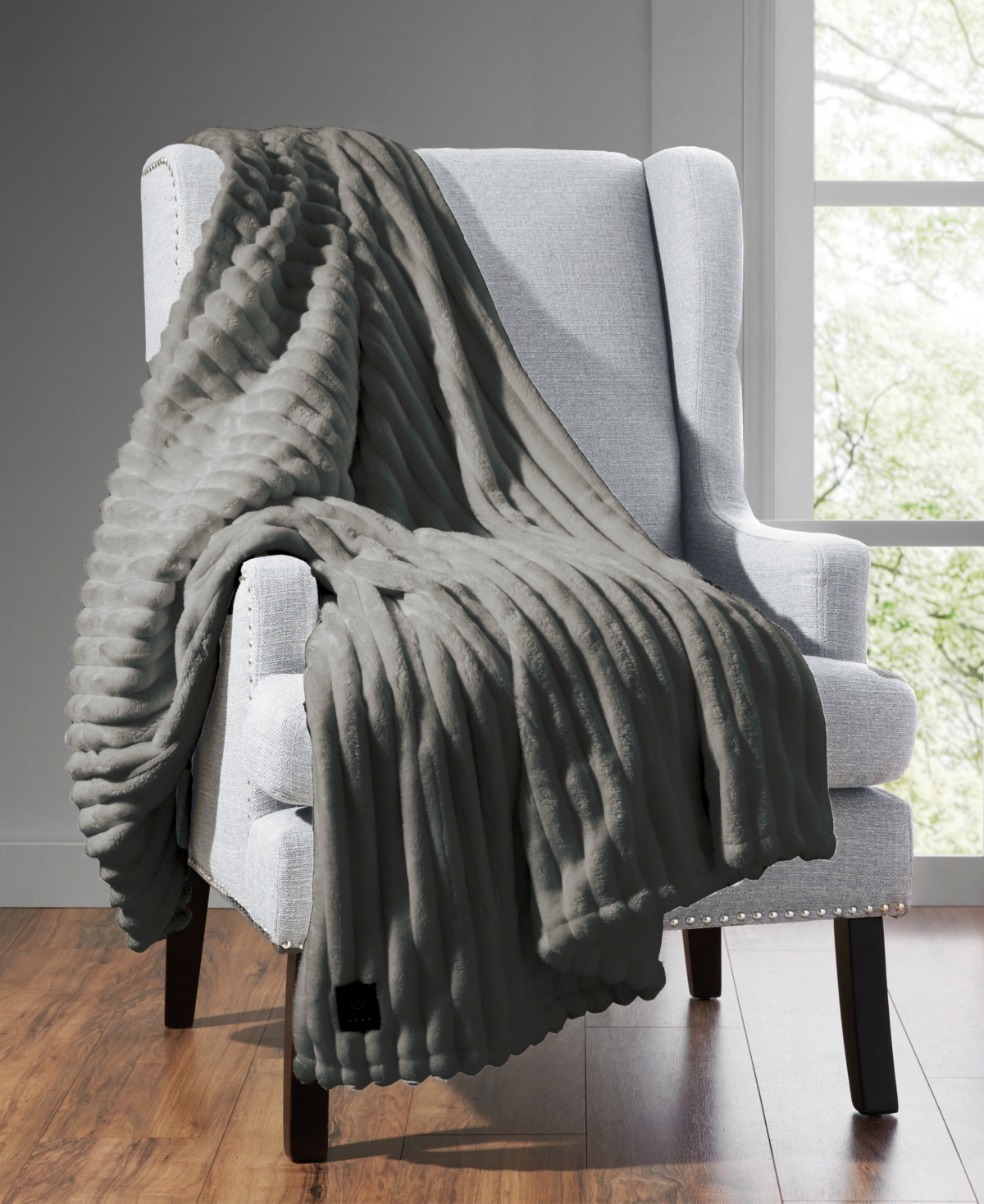 Brookstone Ribbed Faux Fur Heated Throw, 50" X 60" In Charcoal