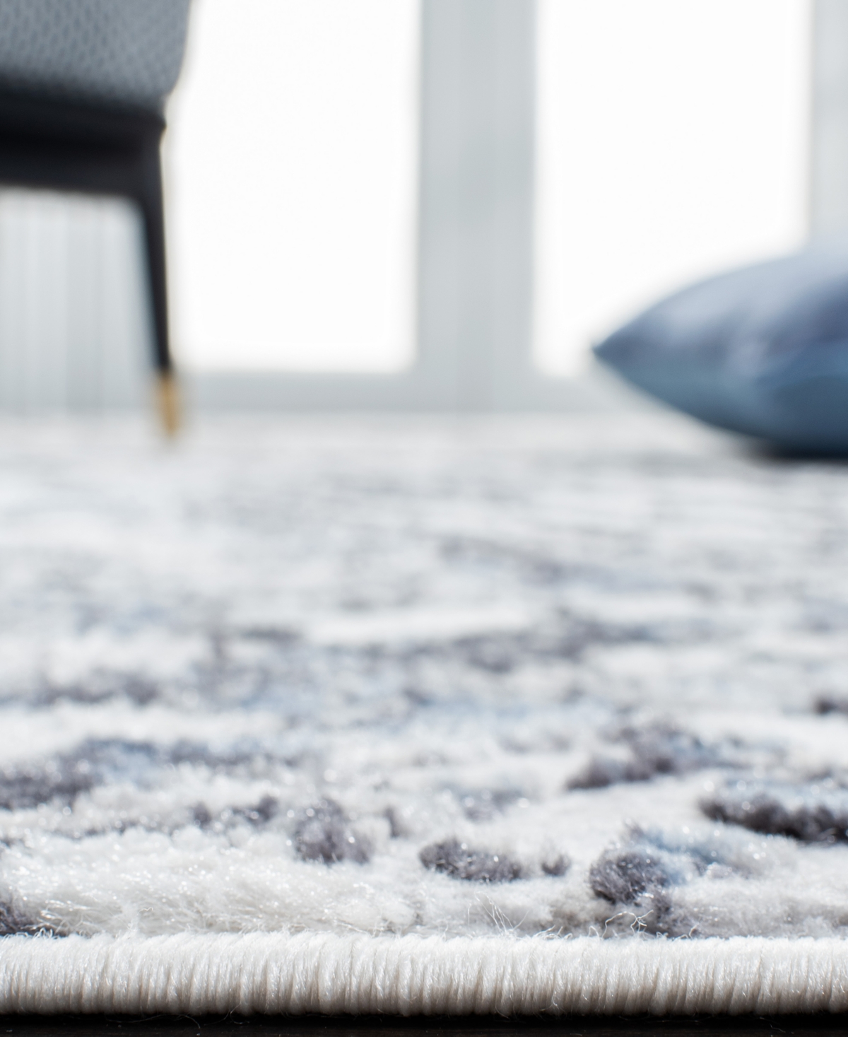 Safavieh Amelia ALA785 Area Rug - Gray