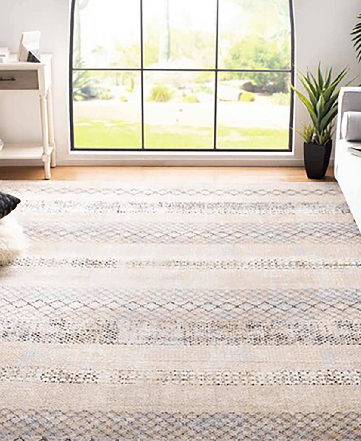 Safavieh Amelia ALA761 Area Rug - Gold