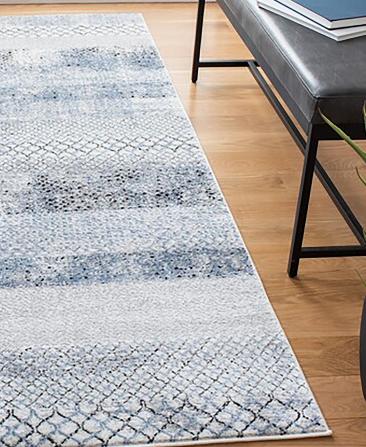 Safavieh Amelia ALA761 20' Area Rug - Mist