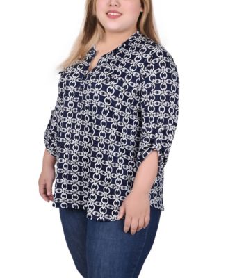 Plus Size Roll-Tab Sleeve Top 