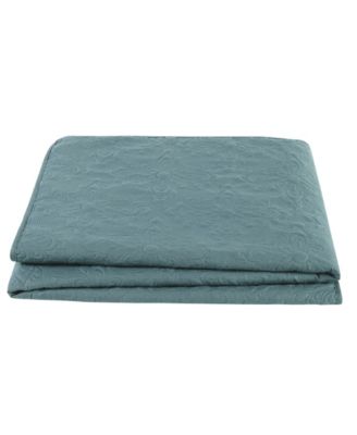 Caroline Embossed Quilt Sets