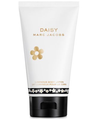 marc jacobs daisy body lotion boots