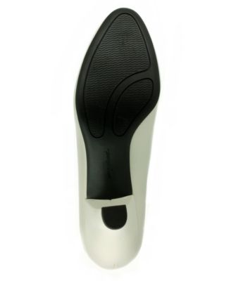 Women's Fabulous Slip-On Pumps