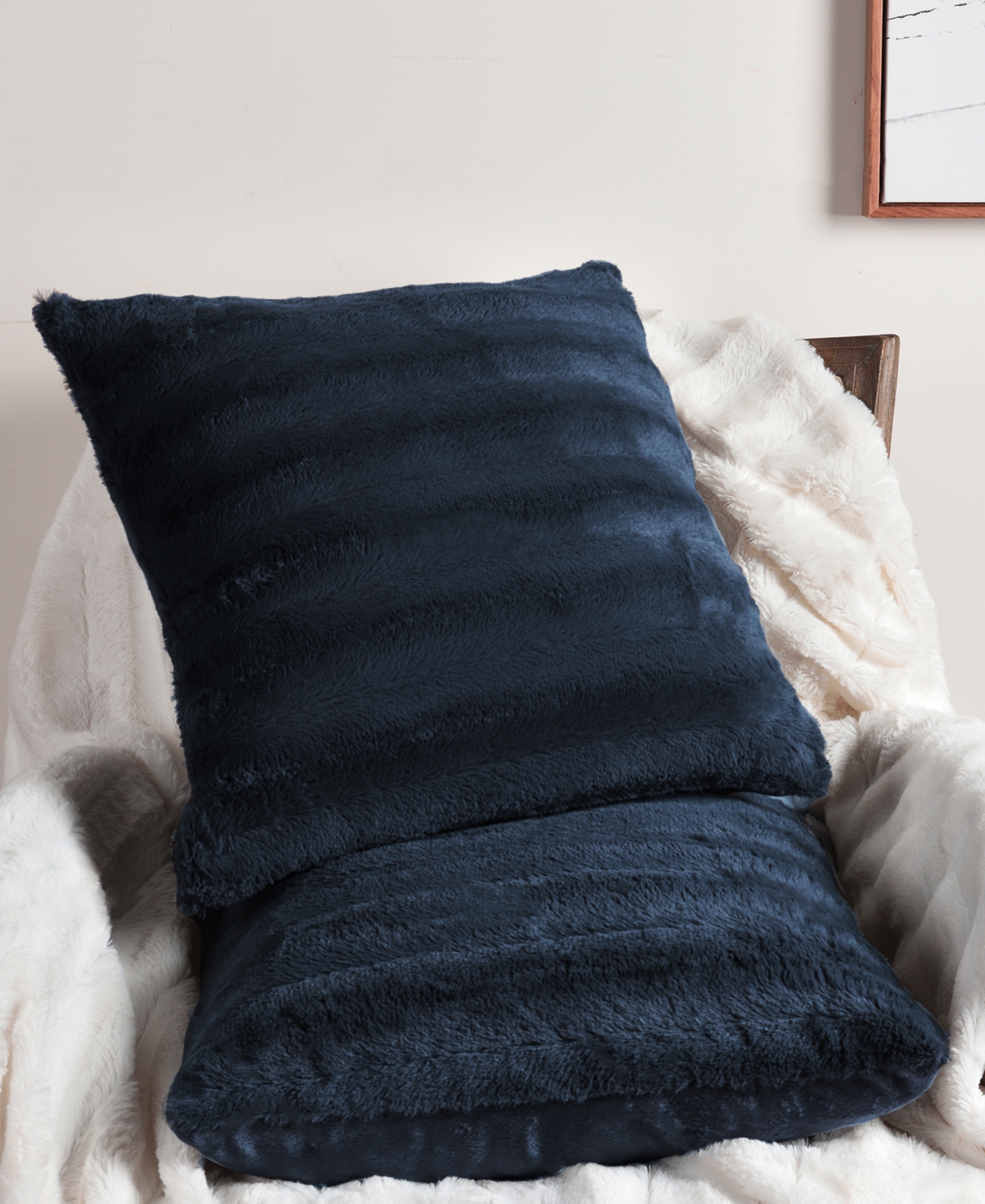 Cheer Collection Plush Reversible Faux Fur 2-Pack Decorative Pillow, 24