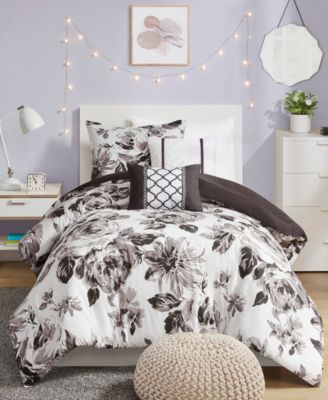 Shop Intelligent Design Dorsey Floral Comforter Sets In Black,white