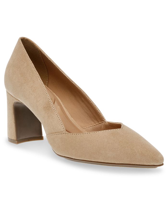 Anne klein on sale suede shoes