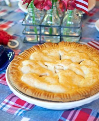 Deep Dish Pie Baker, 10.25" 