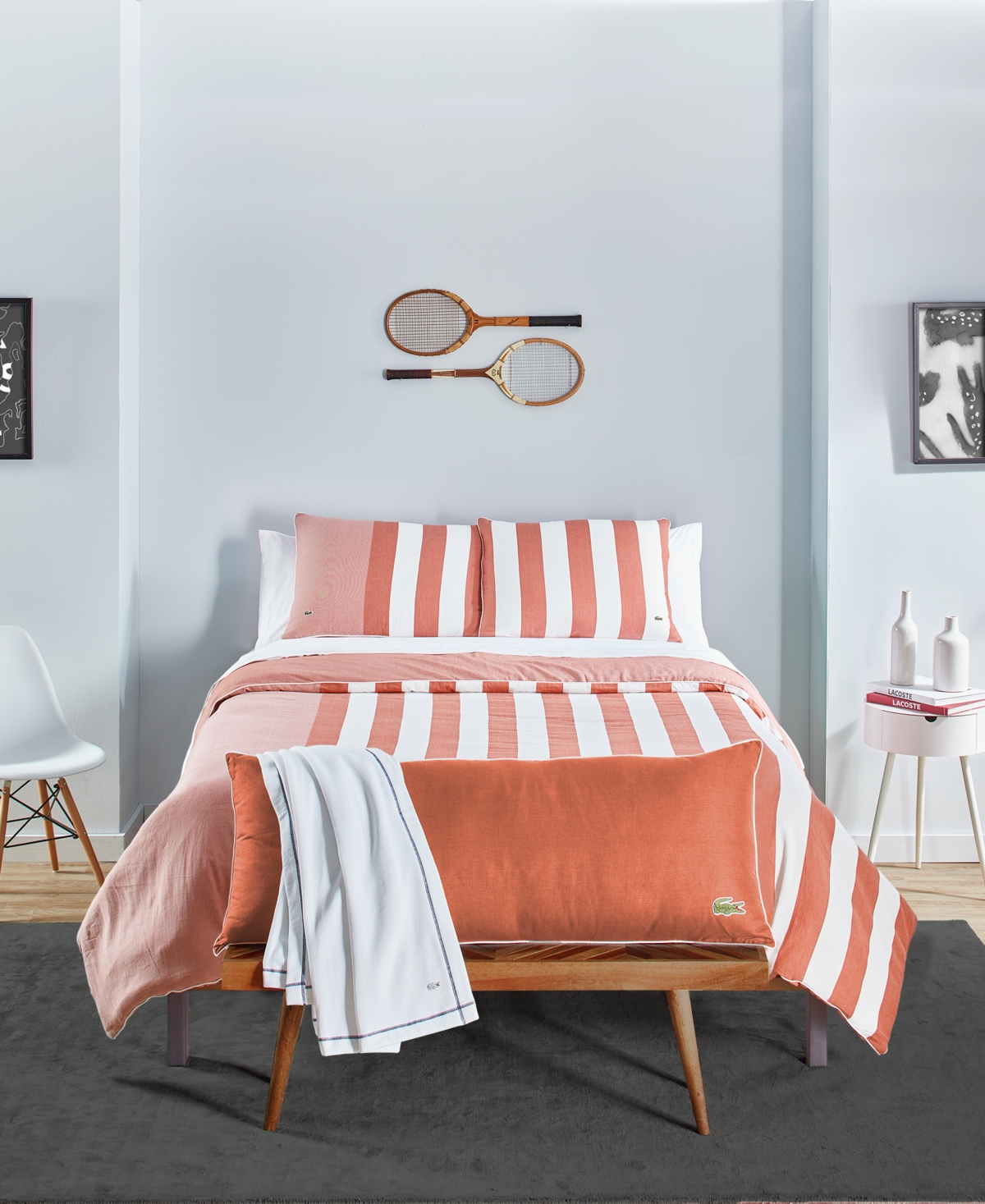Lacoste home sale