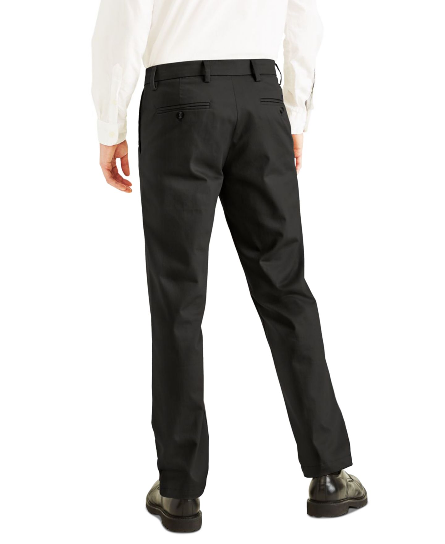 Мужские брюки Dockers Signature Slim Fit Iron Free Khaki Pants with Stain Defender, цвет: Чёрный — фото 2