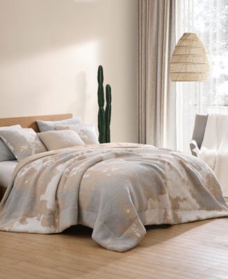 Double Snug Pixel Comforter, Full/Queen