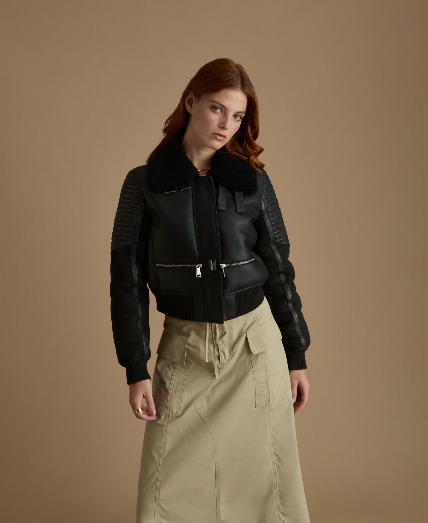 Женская куртка Furniq UK Cropped Biker Style Shearling, цвет: Чёрный — фото 1