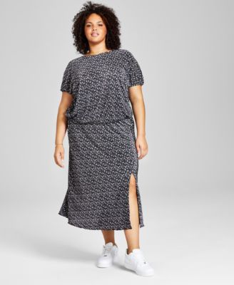 Shop And Now This Now This Plus Size Knit Top Midi Skirt In Blue Tiny Antonella