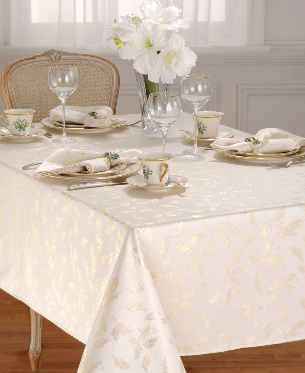 Lenox Holly Shimmer Tablecloth 60'' X 84'' In Gold