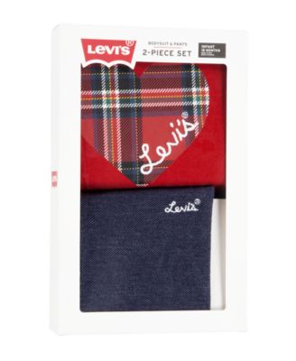 Levi's