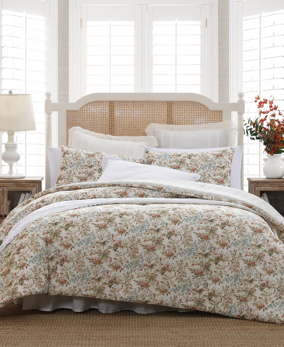 Laura Ashley Bramble Floral Cotton Reversible 3-piece Comforter Set, Full/queen In Persimmon,wheat