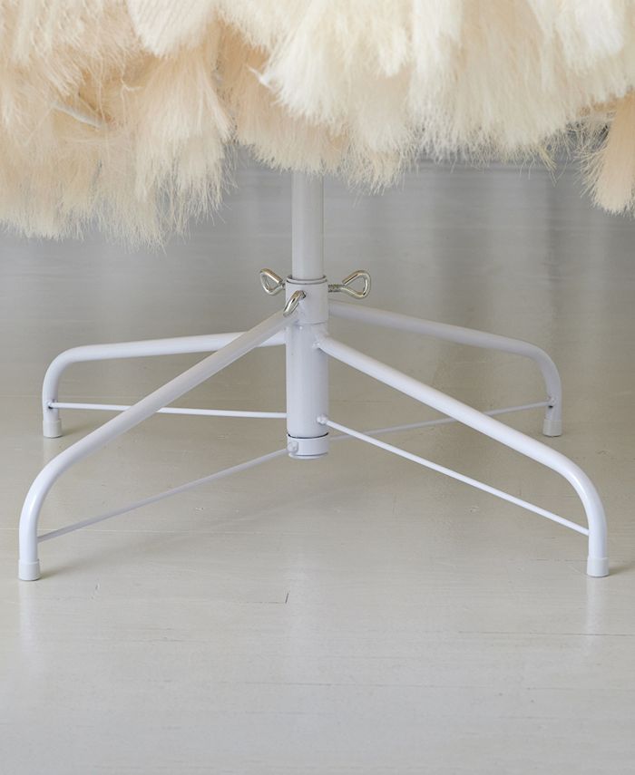 Seasonal Pampas Tree 7.5', White, 710 Tips, Metal Base With Flame