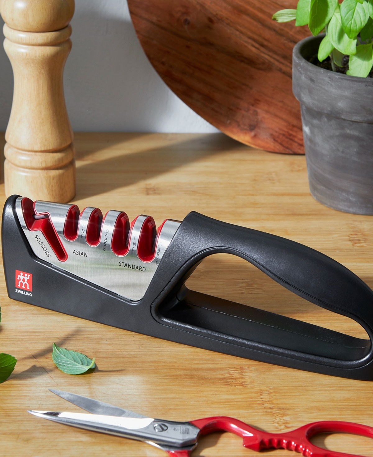 Shop Zwilling 4-stage Pull Through Knife Sharpener With Shear Sharpener In Black