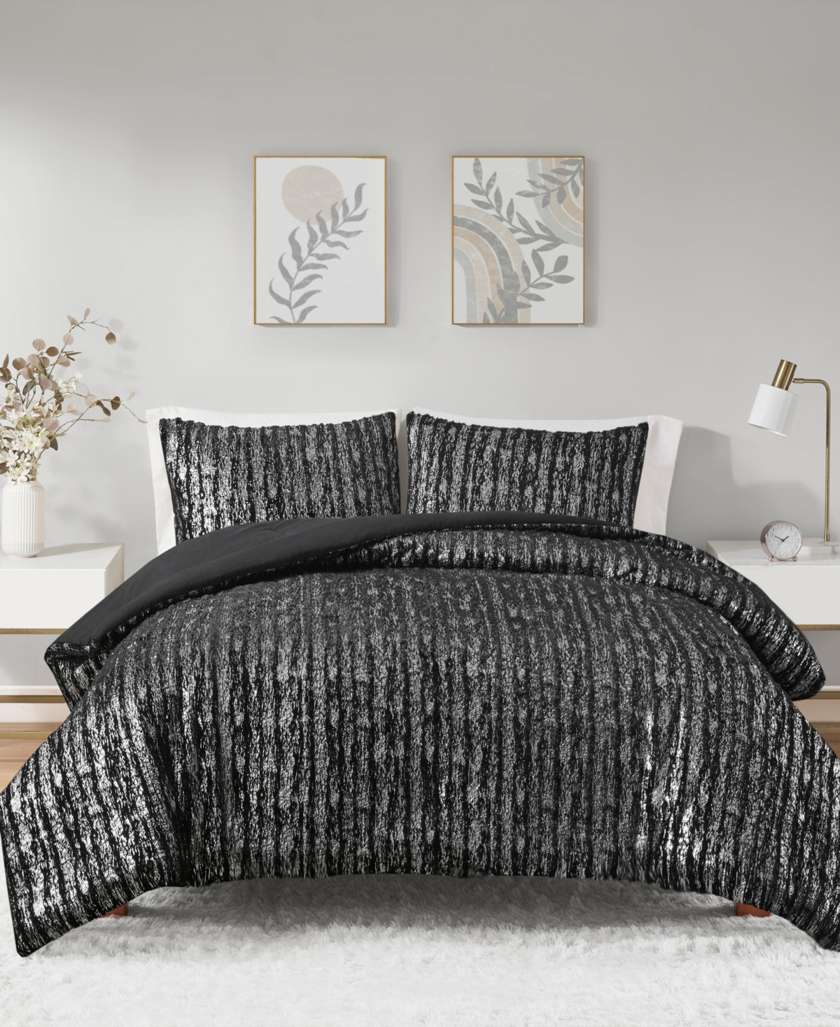 Intelligent Design Naomi Metallic Print Faux Fur 2 Piece Comforter Set, Twin/twin Xl In Black,silver
