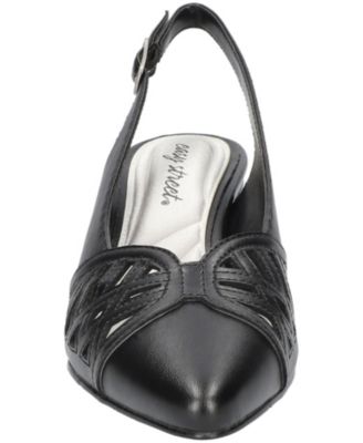 Women's Bizzy Buckle Slingback Pumps