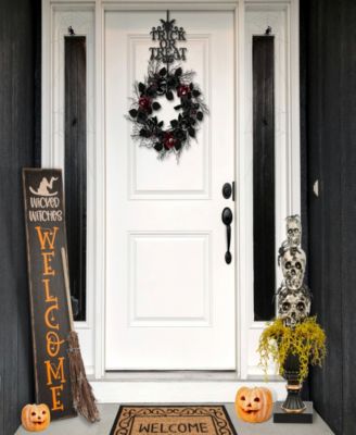 National Tree Company 32" Pre-Lit Halloween Skull Tower