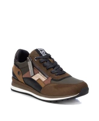 Women's Casual Lace-Up Sneakers