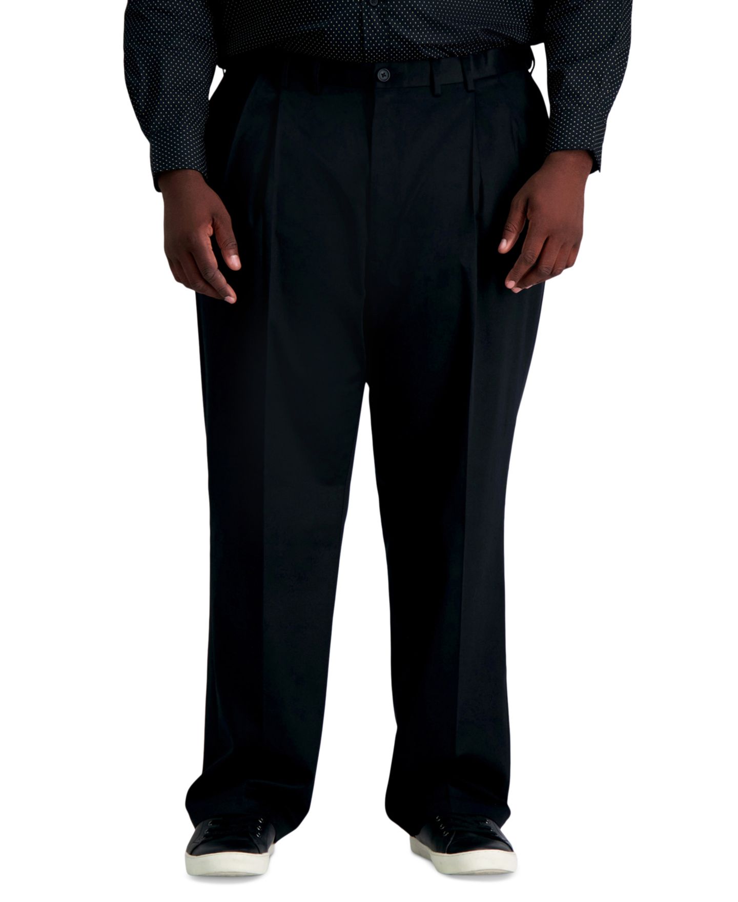 Мужские брюки Haggar Big & Tall Premium No Iron Khaki Classic-Fit Pleated Hidden Expandable Waistband, цвет: Чёрный — фото 2