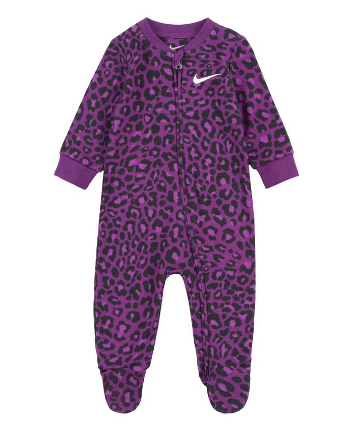 Nike clearance pajamas baby
