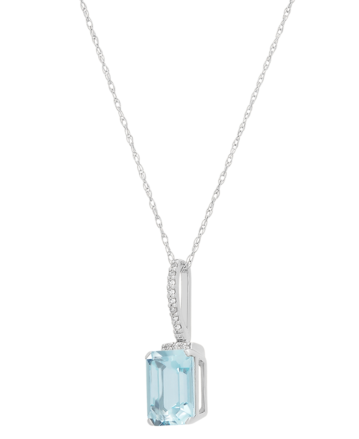 (1-3/8 ct. t.w.) & Diamond Accent 18