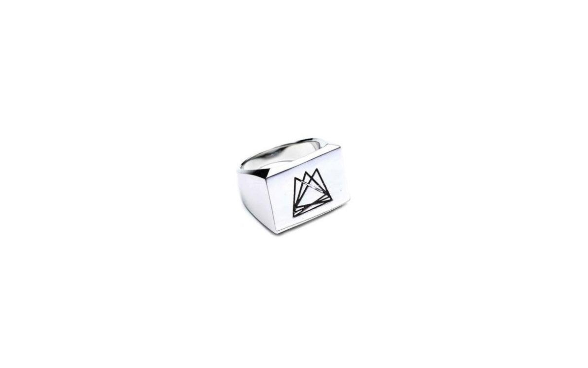 Hedron Signet Ring - Silver