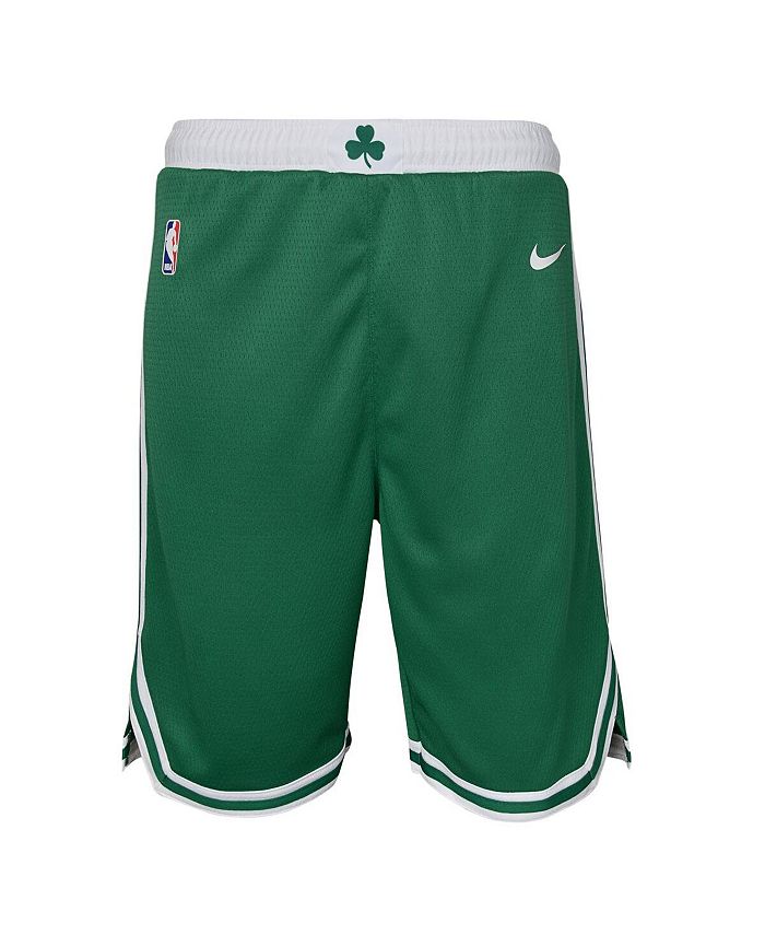 Kelly green nike deals shorts
