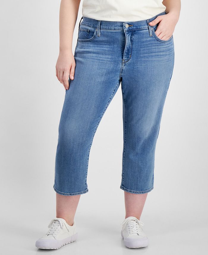 Signature by Levi Strauss & Co. Women's Plus Size Mid Rise Capri Jeans 