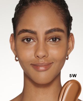 Futurist Soft Touch Brightening Skincealer Concealer with Vitamin C