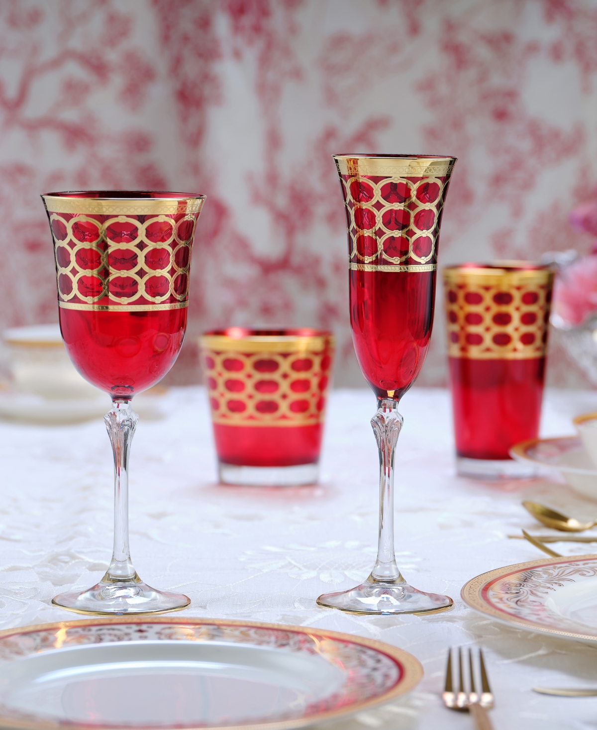 Lorren Home Trends DeepColored Champagne Flutes with Gold-Tone Rings, Set of 4 - Red