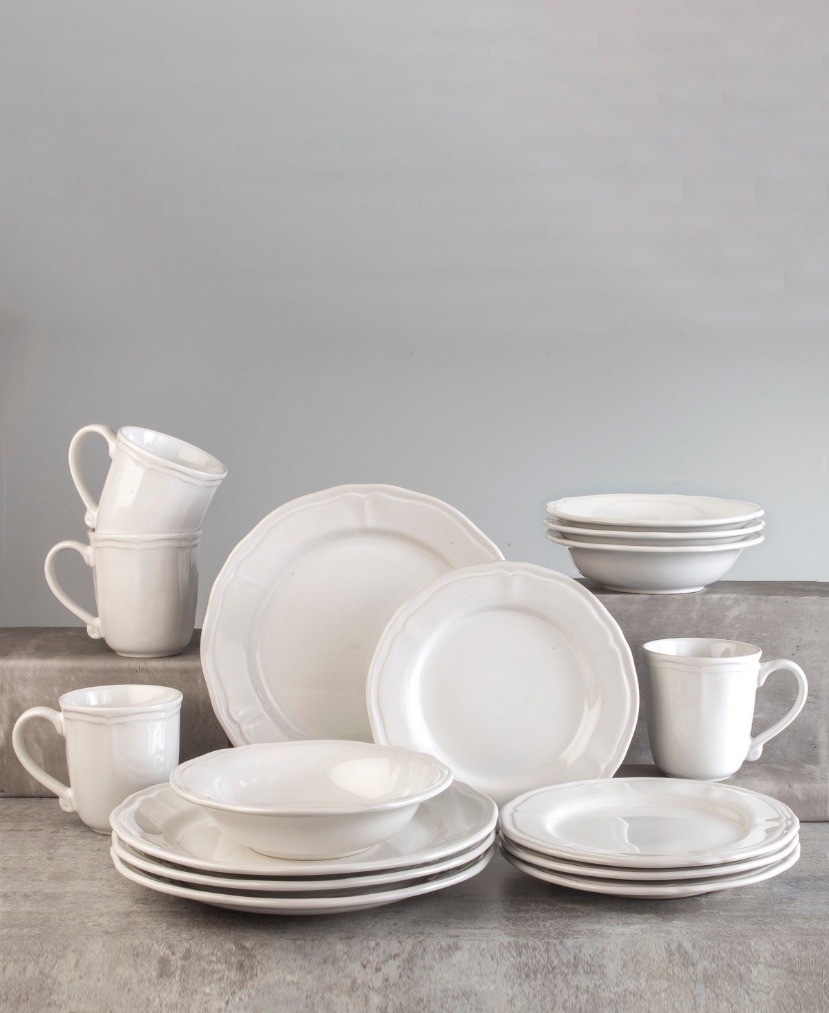 Siena 16 Piece Dinnerware Set, Service for 4 - Green