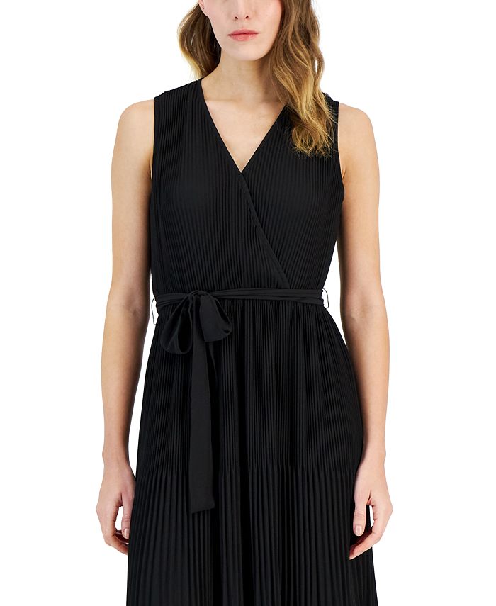 slim fit dress slacks Tahari ASL 2AM116 - Long Satin A-Line Dress