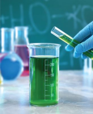 Discovery Mindblown Reaction Lab Chemistry Set, 18-Piece Experiment Kit