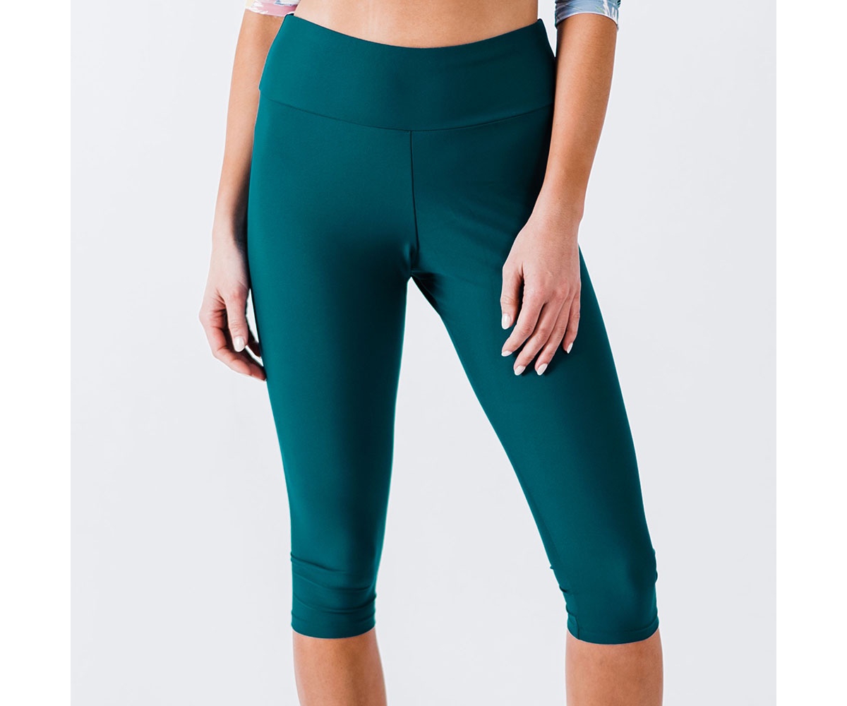 Women's Capri Swim Leggings - Wine