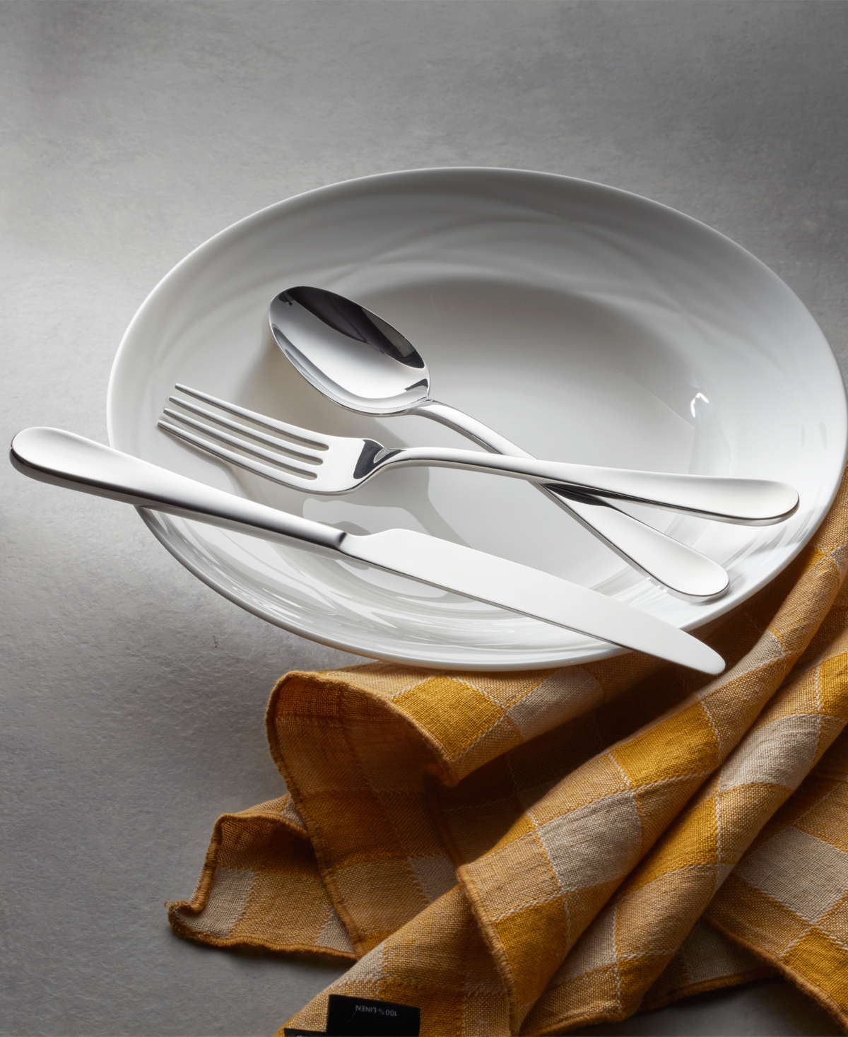 Oneida Grant 20 Piece Everyday Flatware Set, Service for 4 - Metallic and Stainless